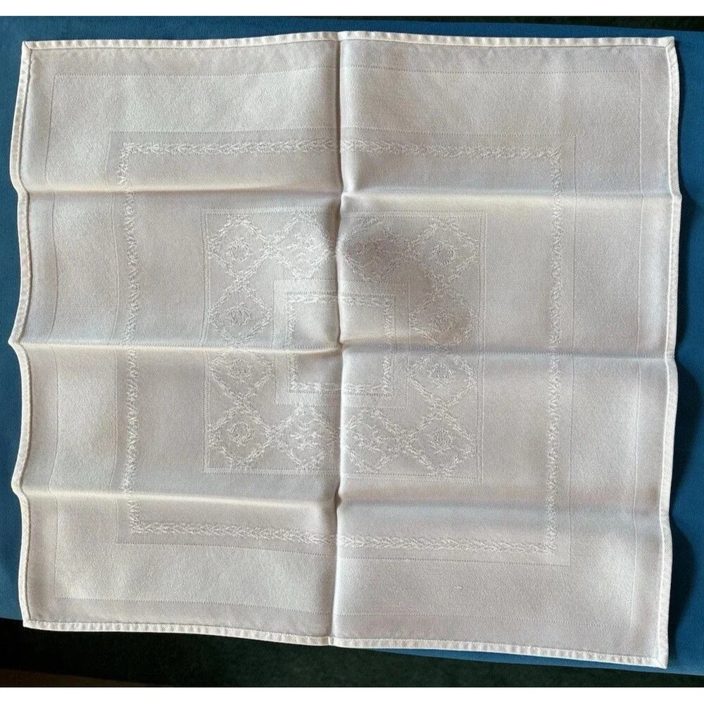 Vtg Set of 12 White Damask Linen Dinner Napkins Country Geometric 15